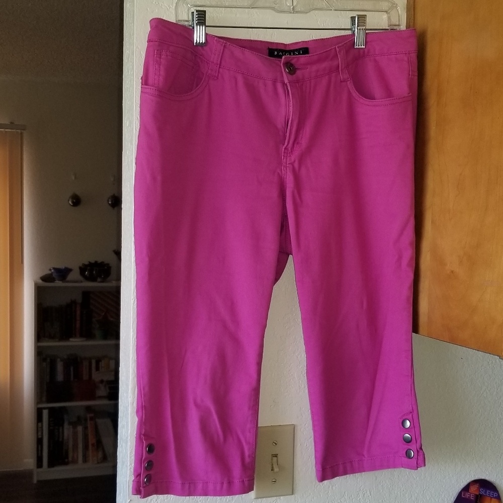 Soft Pink Capris - Picture 3 of 8